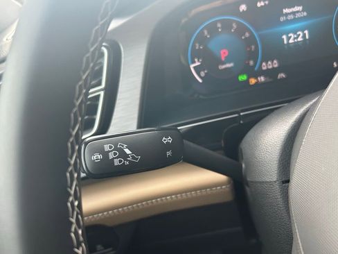 New 2026 Volkswagen Atlas Cross Sport SE image 23