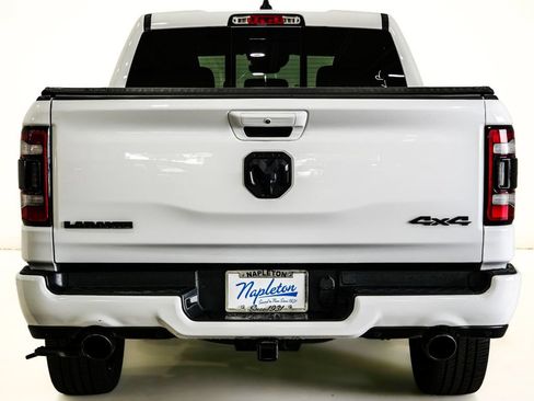 Used 2022 RAM 1500 Laramie AWD/4WD image 7