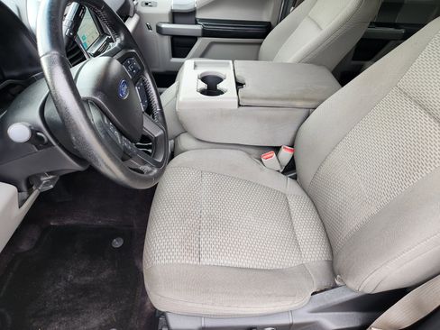 Used 2016 Ford F150 XLT w/ Equipment Group 302A Luxury image 13