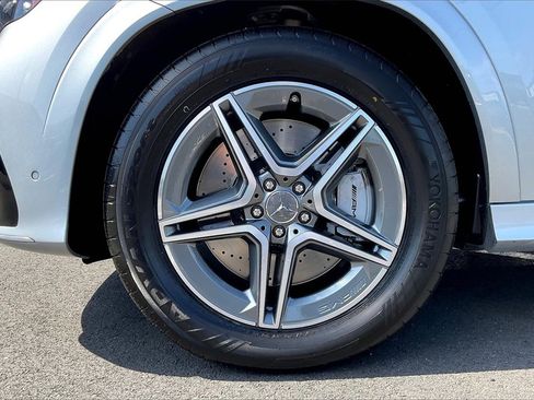 Used 2025 Mercedes-Benz GLE 53 AMG 4MATIC image 8
