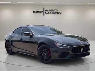 Used 2022 Maserati Ghibli GT RWD video 1