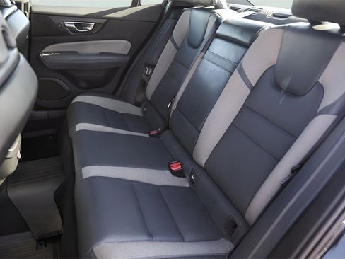 Used 2022 Volvo S60 B5 R-Design w/ Climate Package image 28