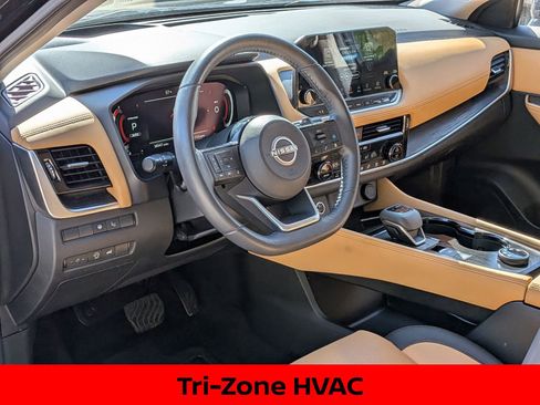 Certified 2023 Nissan Rogue Platinum w/ Platinum Premium Package AWD/4WD image 14