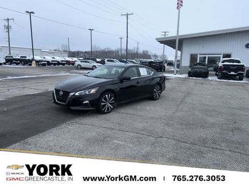 Used 2020 Nissan Altima 2.5 SR image 1