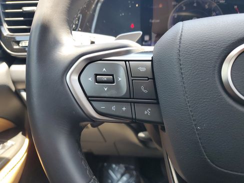 Used 2024 Lexus NX 250 NX 250 image 18