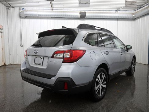 Used 2019 Subaru Outback 2.5i Limited image 36