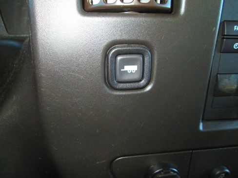 Used 2021 Chevrolet Express 3500 w/ Power Convenience Package image 15