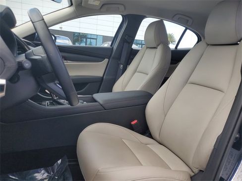Used 2020 MAZDA MAZDA3 AWD Sedan w/ Preferred Package image 17