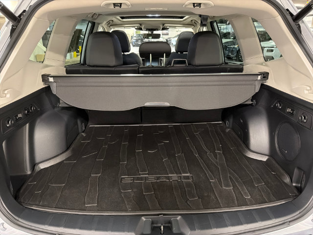 Used 2023 Subaru Forester Touring AWD/4WD image 28