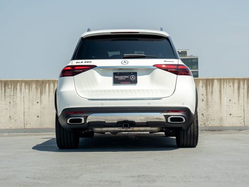 Used 2026 Mercedes-Benz GLE 350 4MATIC image 4