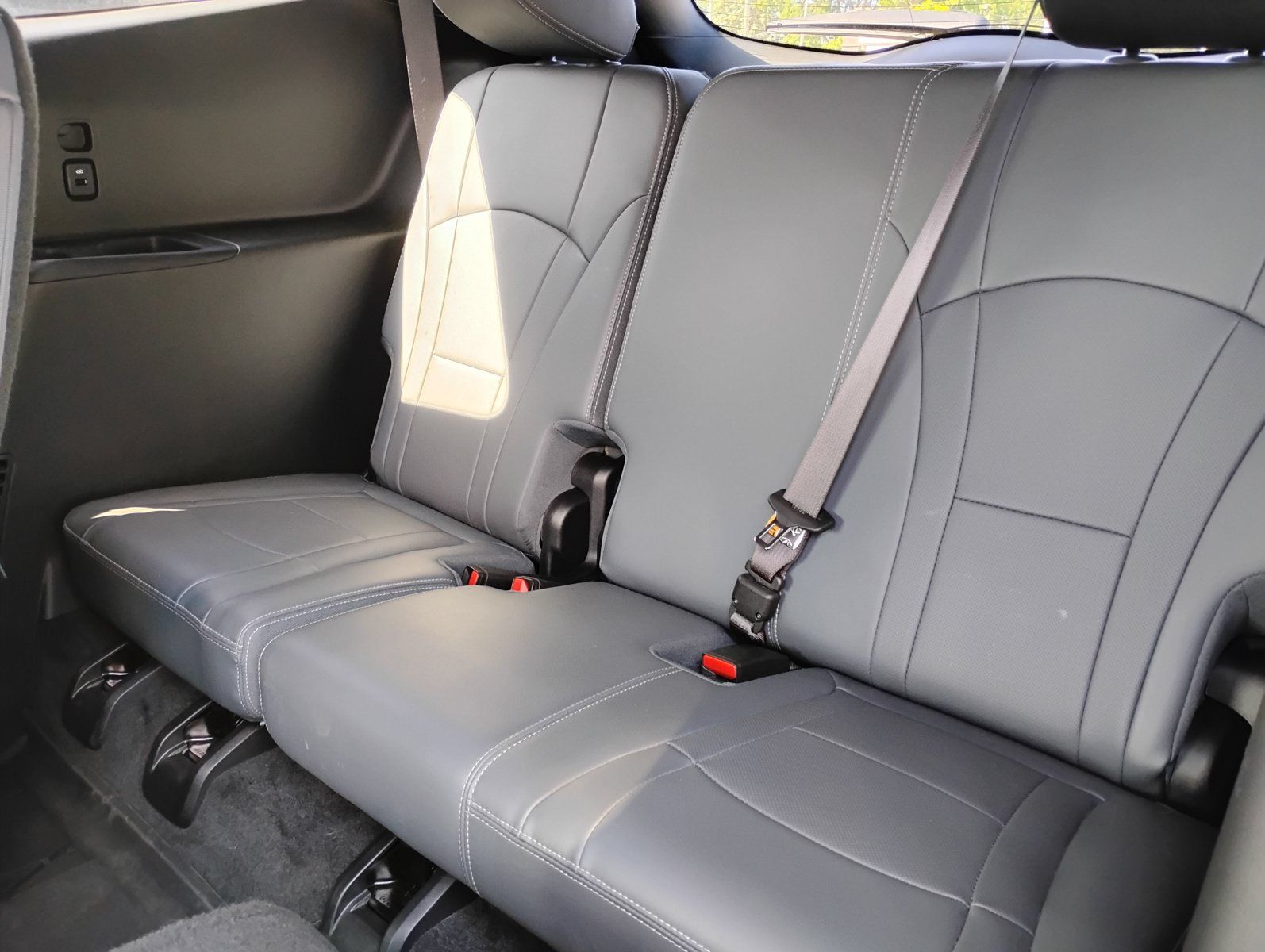 Used 2024 Buick Enclave Essence w/ Trailering Package, 5000 lbs. AWD/4WD image 26