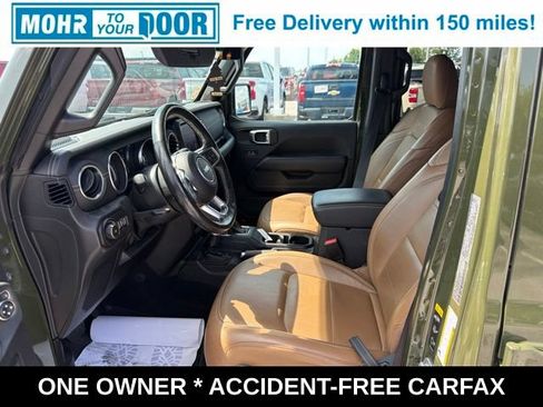 Used 2022 Jeep Wrangler Unlimited Sahara w/ LED Lighting Group AWD/4WD image 16