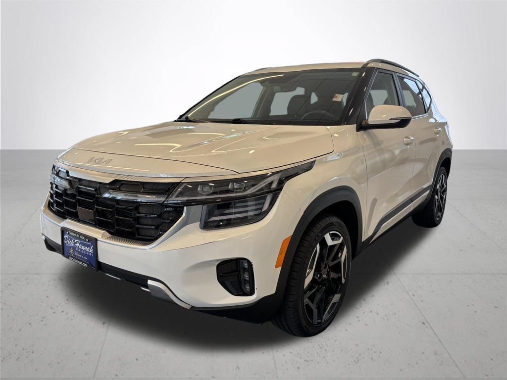 Used 2024 Kia Seltos SX AWD/4WD image 2