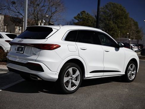 New 2025 Audi Q5 Premium Plus image 7