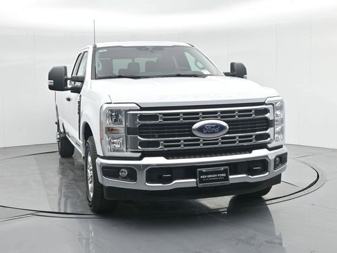 New 2026 Ford F350 XLT image 57