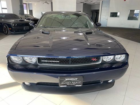 Used 2013 Dodge Challenger R/T image 2