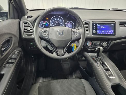 Used 2020 Honda HR-V Sport image 15