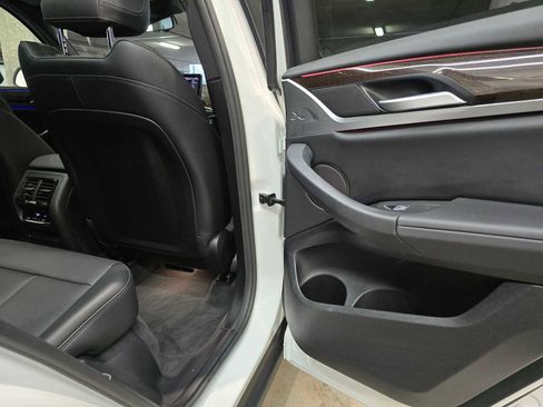 Used 2024 BMW X3 xDrive30i image 29