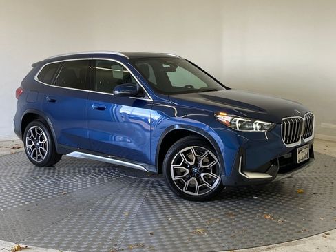 Used 2025 BMW X1 xDrive28i w/ Premium Package image 6