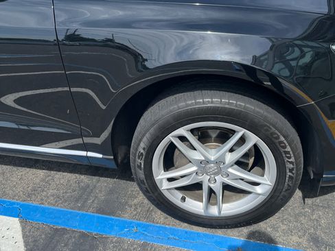 Used 2017 Audi Q5 2.0T Premium Plus w/ Technology Package AWD/4WD image 11