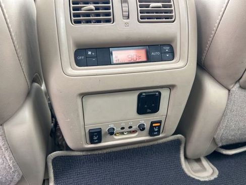 Used 2014 Nissan Pathfinder Platinum w/ Platinum Premium Package image 37