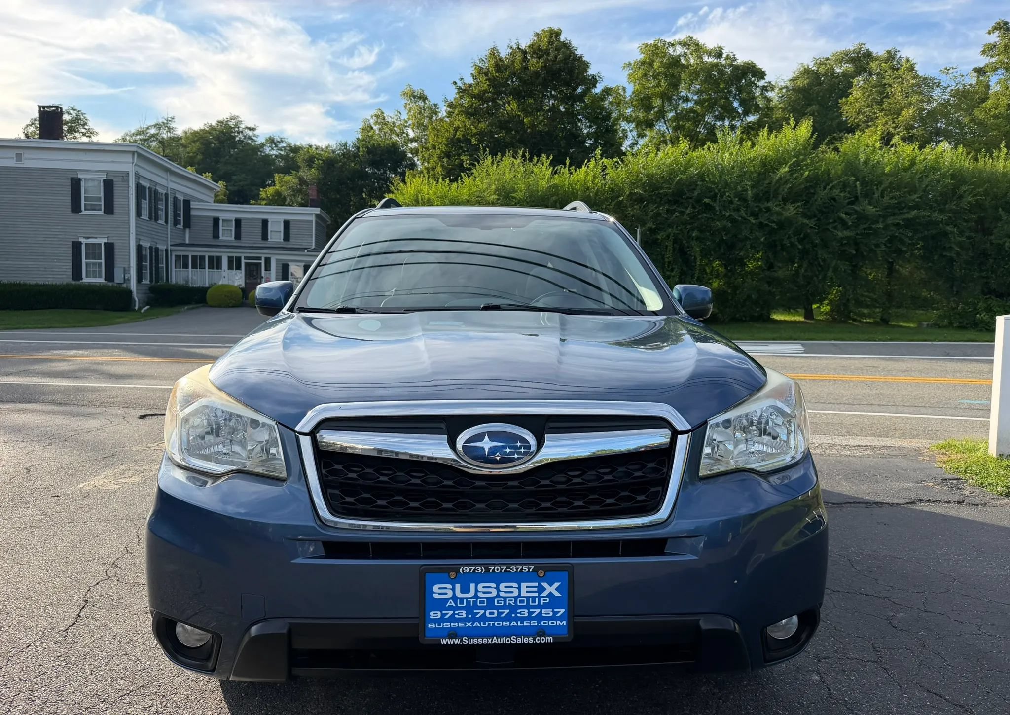 Used 2014 Subaru Forester 2.5i Limited AWD/4WD image 2
