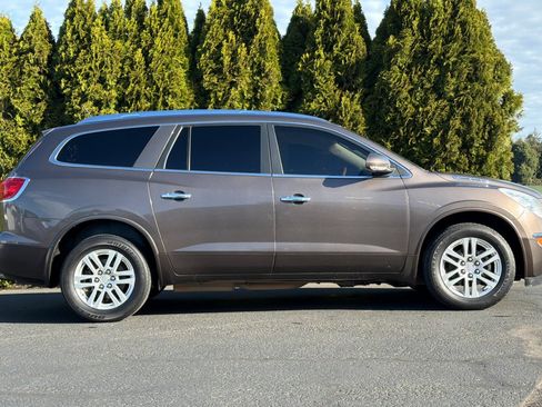 Used 2012 Buick Enclave Convenience FWD image 3