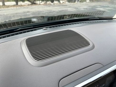 Certified 2022 Lincoln Corsair Grand Touring image 37