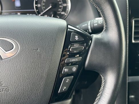 Used 2024 INFINITI QX80 Luxe image 12