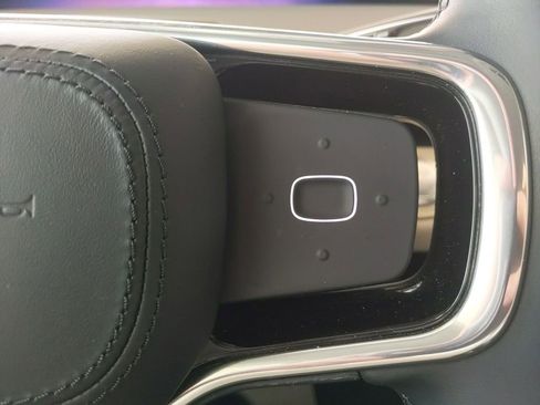 Certified 2025 Lincoln Nautilus Premier AWD/4WD image 16