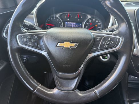 Used 2019 Chevrolet Equinox LT FWD image 31