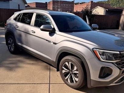 Used 2024 Volkswagen Atlas Cross Sport SE