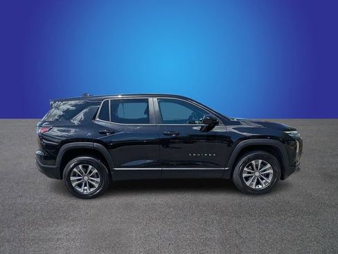 Used 2025 Chevrolet Equinox LT FWD image 6