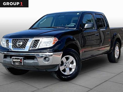 Used 2010 Nissan Frontier SE RWD image 1