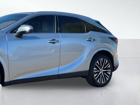 Used 2024 Lexus RX 350 Premium Plus w/ Convenience Package image 8