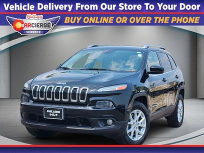 Used 2017 Jeep Cherokee Latitude w/ Safety/Convenience Group