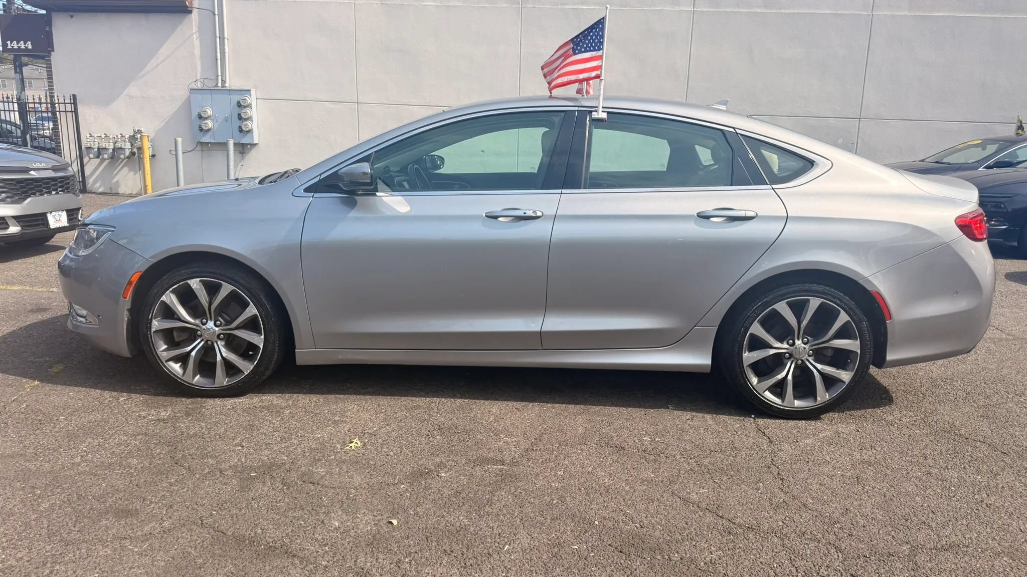Used 2015 Chrysler 200 C w/ Navigation & Sound Group I FWD image 10
