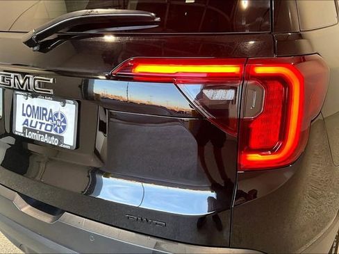 Used 2022 GMC Acadia SLE w/ GMC Pro Grade Package image 24