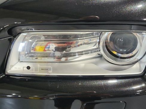Used 2015 Rolls-Royce Wraith RWD image 25