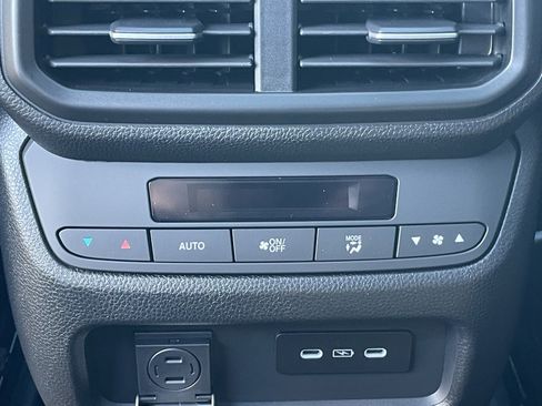 New 2025 Honda Pilot TrailSport image 29