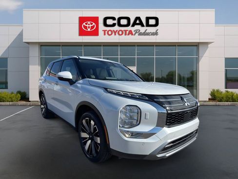 Used 2025 Mitsubishi Outlander SE AWD/4WD image 7