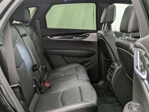 Used 2020 Cadillac XT5 Premium Luxury FWD image 22