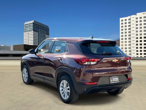 Used 2023 Chevrolet TrailBlazer LS image 3