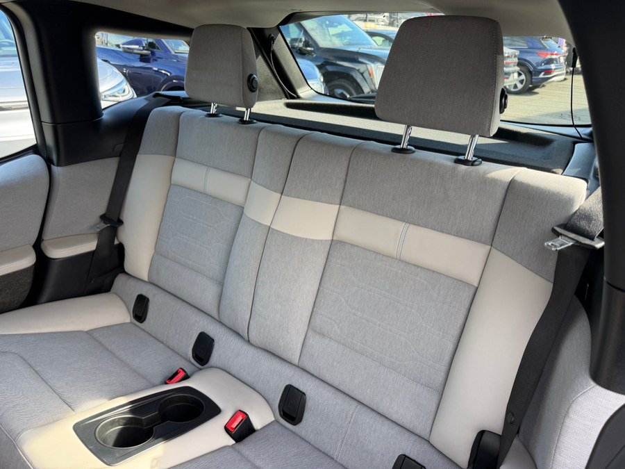 Used 2015 BMW i3 w/ Range Extender RWD image 38