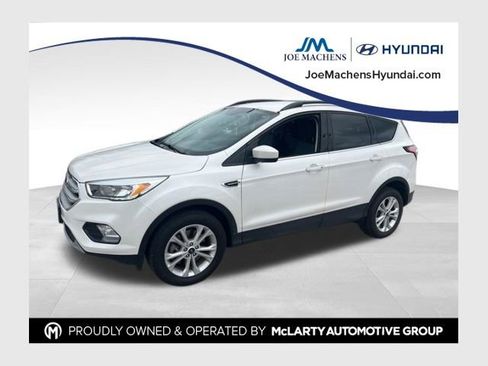 Used 2018 Ford Escape SE AWD/4WD image 1