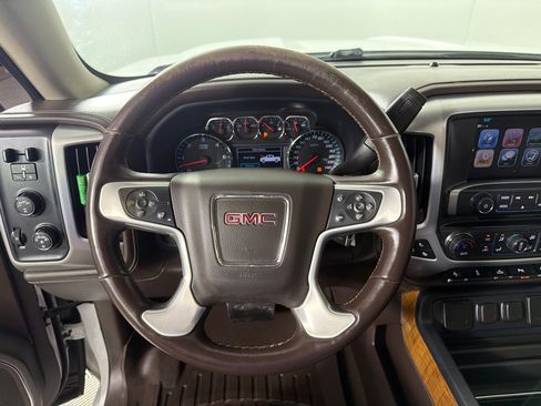 Used 2017 GMC Sierra 1500 SLT w/ SLT Premium Package AWD/4WD image 13