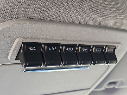 New 2026 Ford F250 Lariat w/ Chrome Package image 19