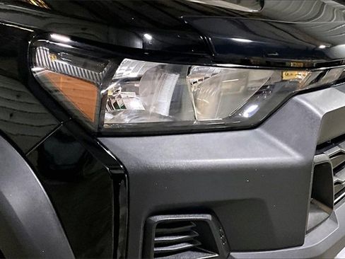 Certified 2024 Chevrolet Colorado Trail Boss w/ Technology Package image 4