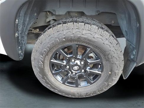 Used 2019 Toyota Tundra SR5 image 5