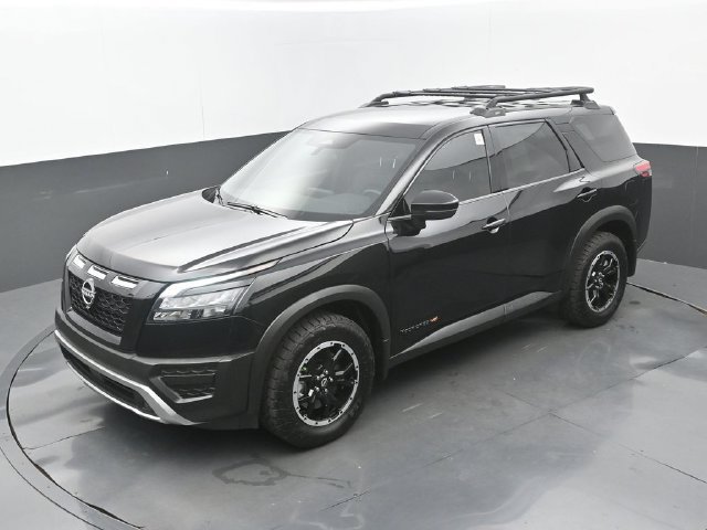 Used 2025 Nissan Pathfinder Rock Creek AWD/4WD image 30
